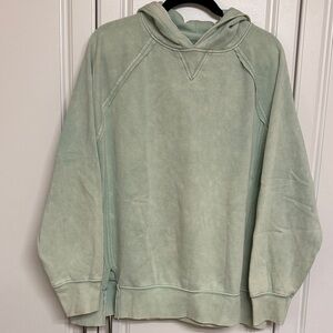 Danskin Light Green Sweatshirt
